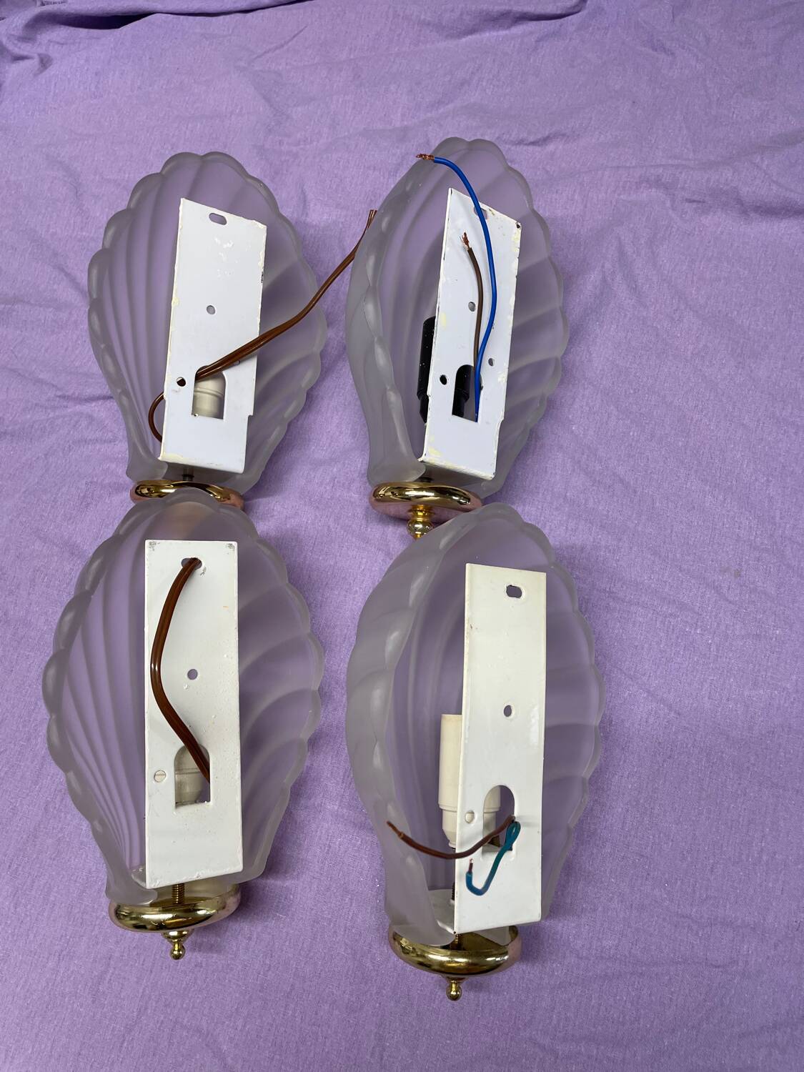 4 pressed glass wall lights with shell decor