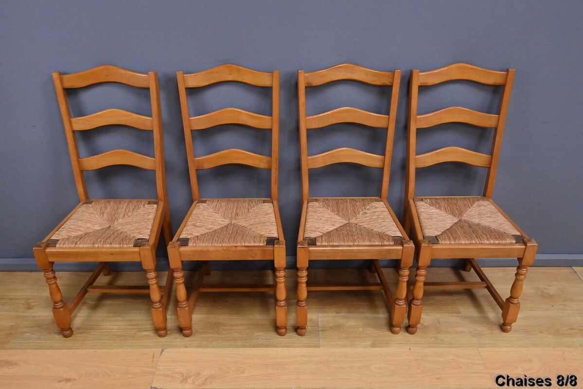 Set of 8 beech chairs – 1980