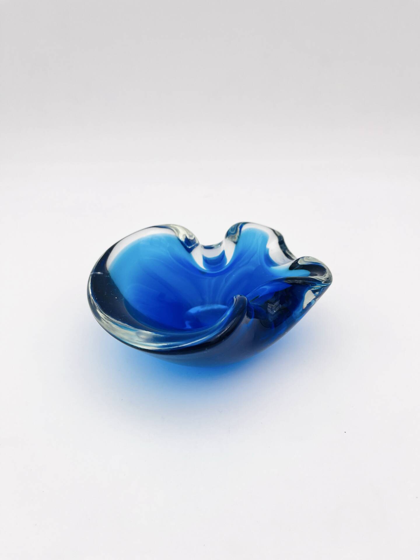 Vide-Poche Murano Sommerso Dégradé Bleu Polylobé 12cm 512g Design