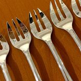 Christofle Malmaison 12 oyster forks, new condition