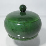Boîte chinoise en jade vert