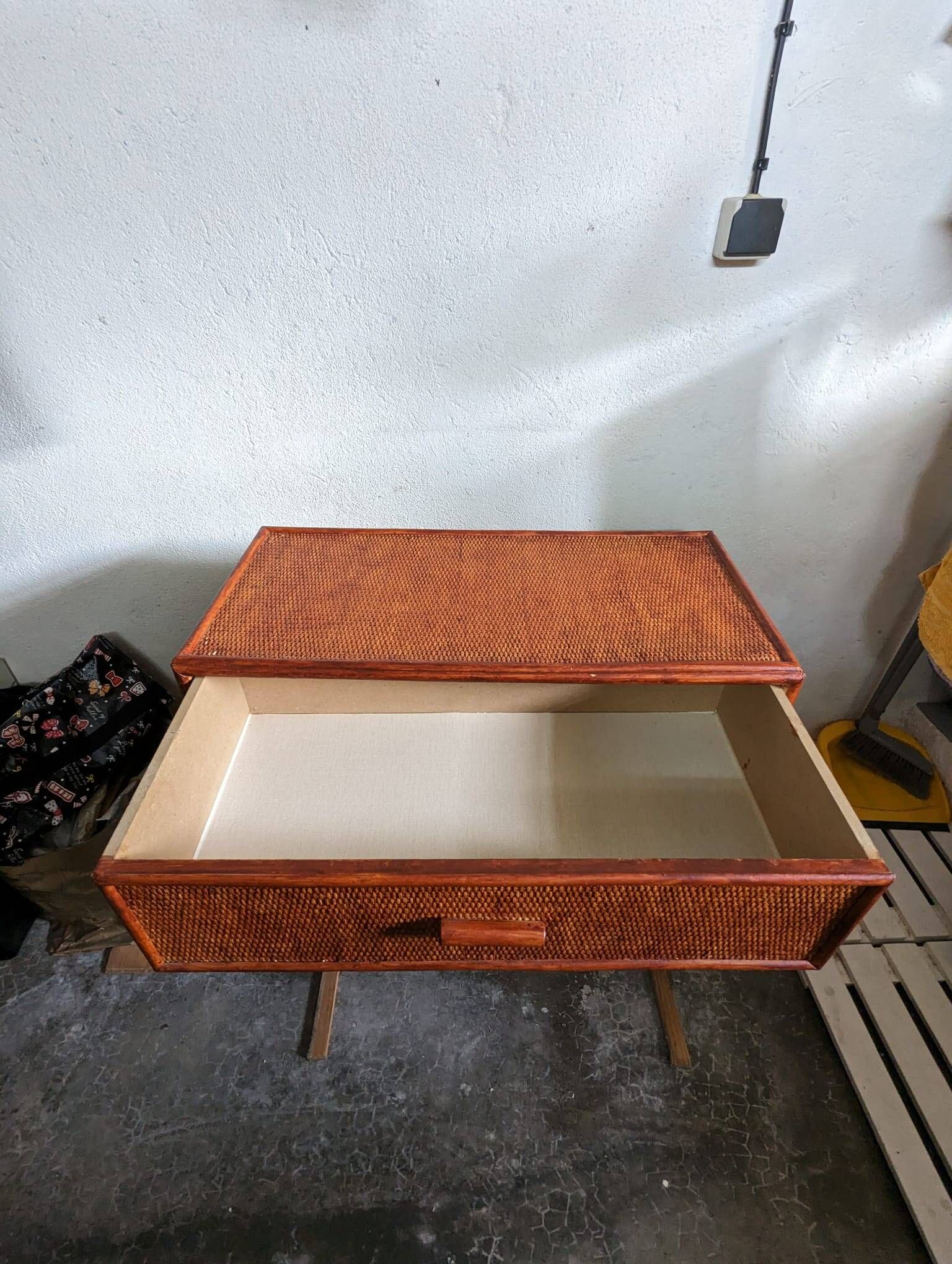 Rattan chest of drawers with one large drawer and two hinged doors - mahogany color