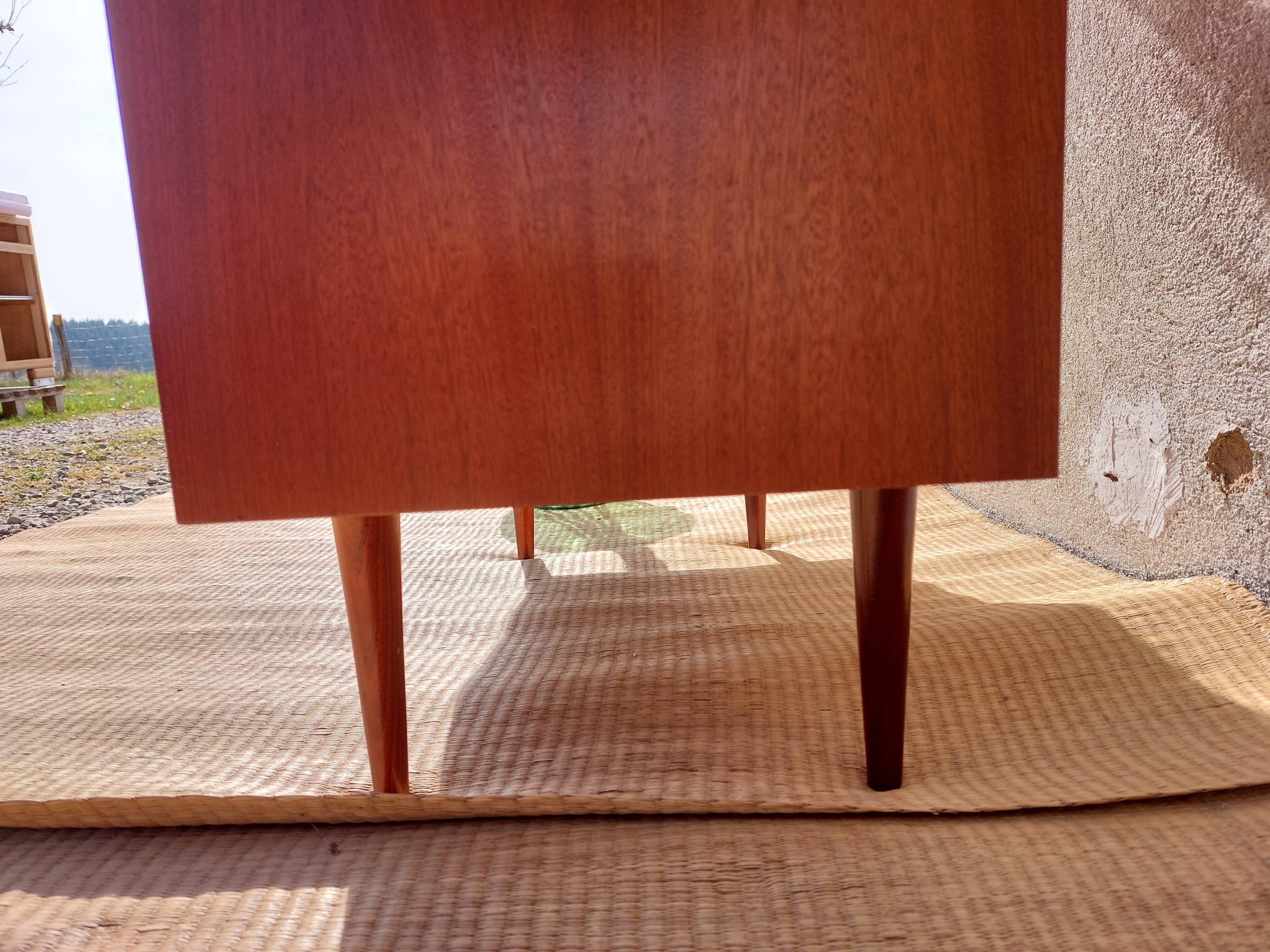 secretary 70s