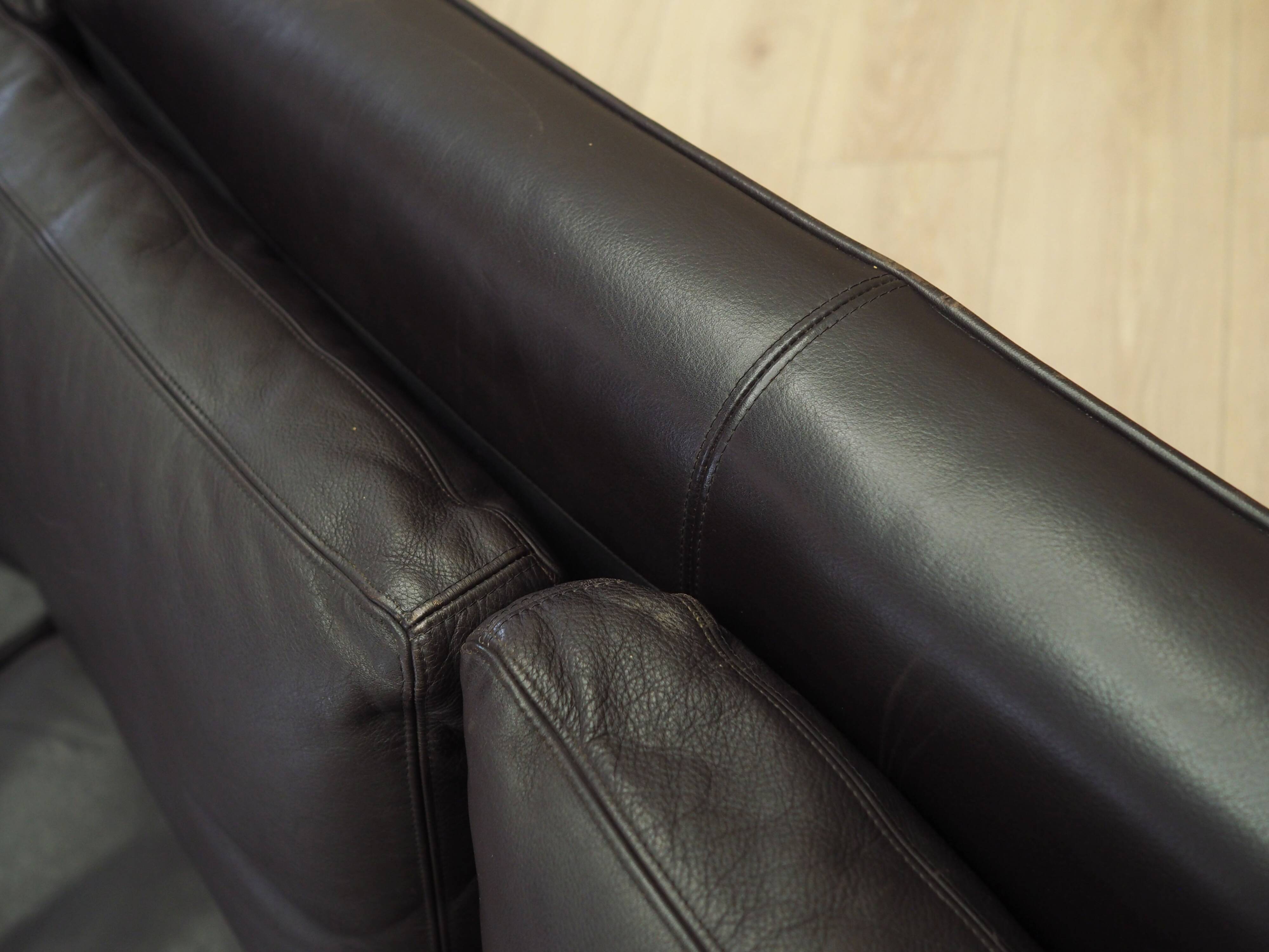 Brown leather sofa, Danish design, 1970s, designer: Werner Langenfeld, manu
