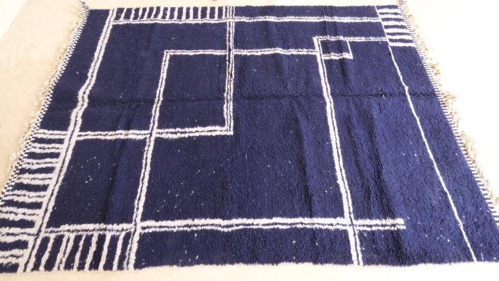 Modern Blue Rug - 284 x 207 cm