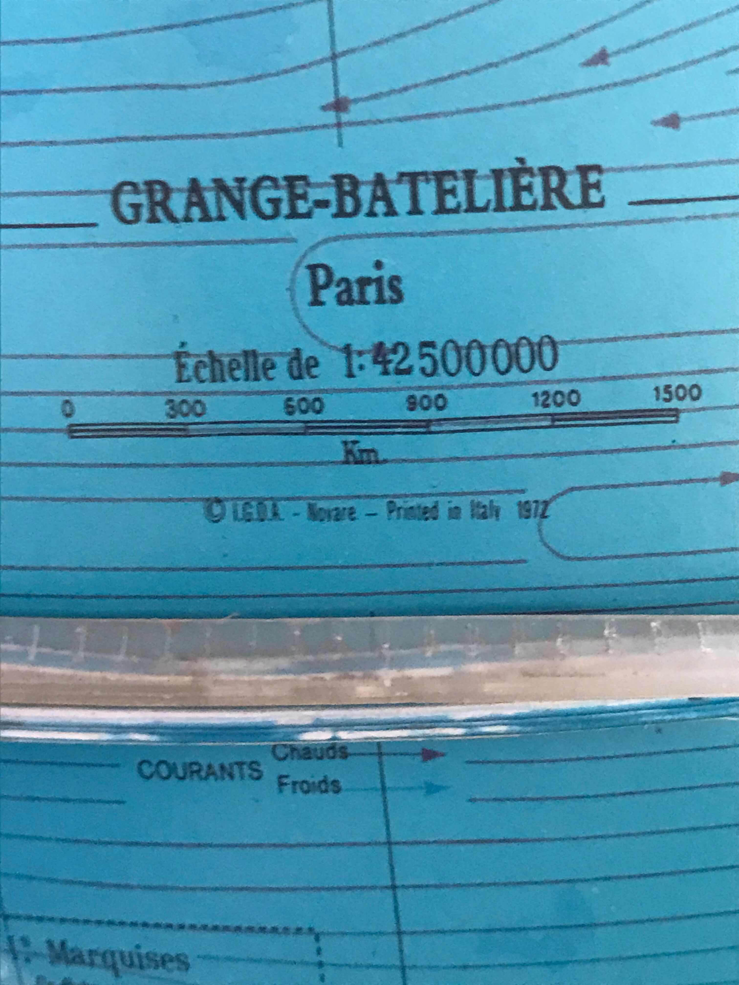 Globe terrestre lumineux vintage