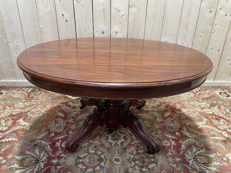 Table à manger ovale en acajou Napoléon III