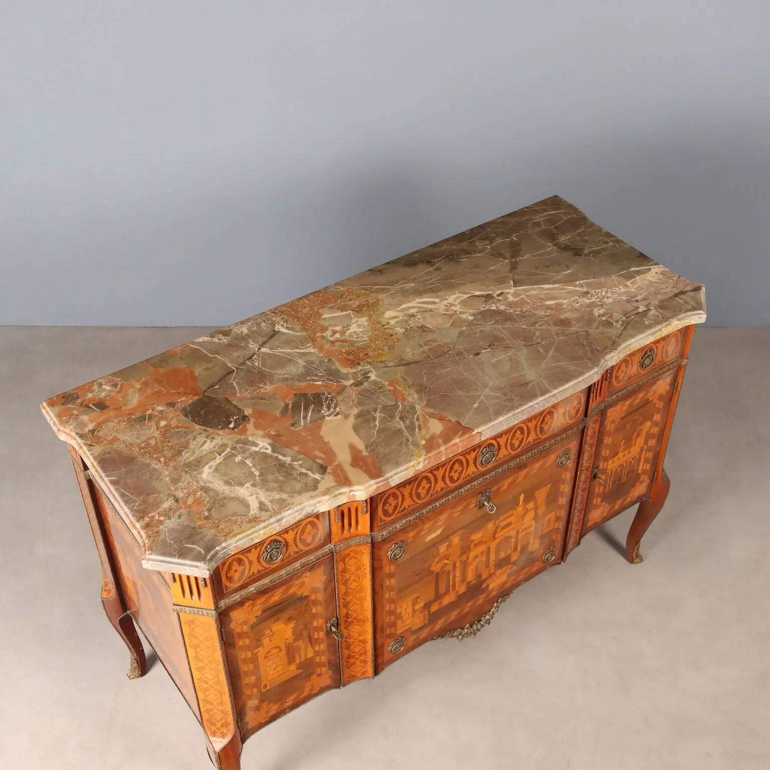 Commode ancienne Napoléon III en bois divers, Italie, XXe siècle
