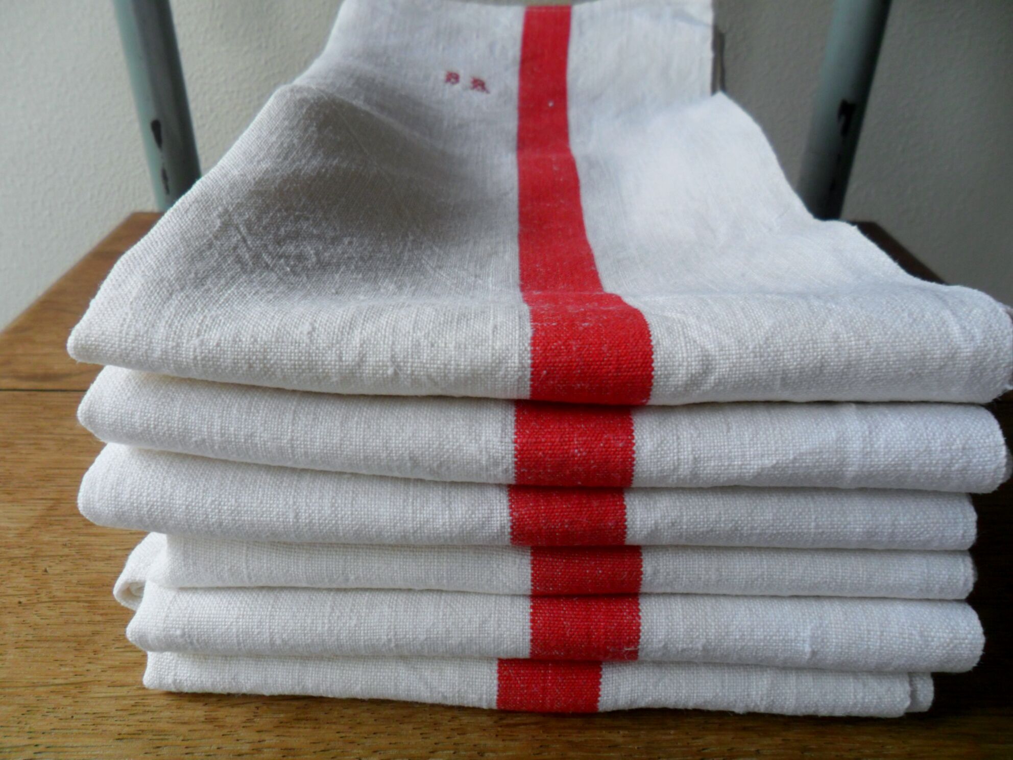 Set of 6 antique half-cloths, embroidered BR