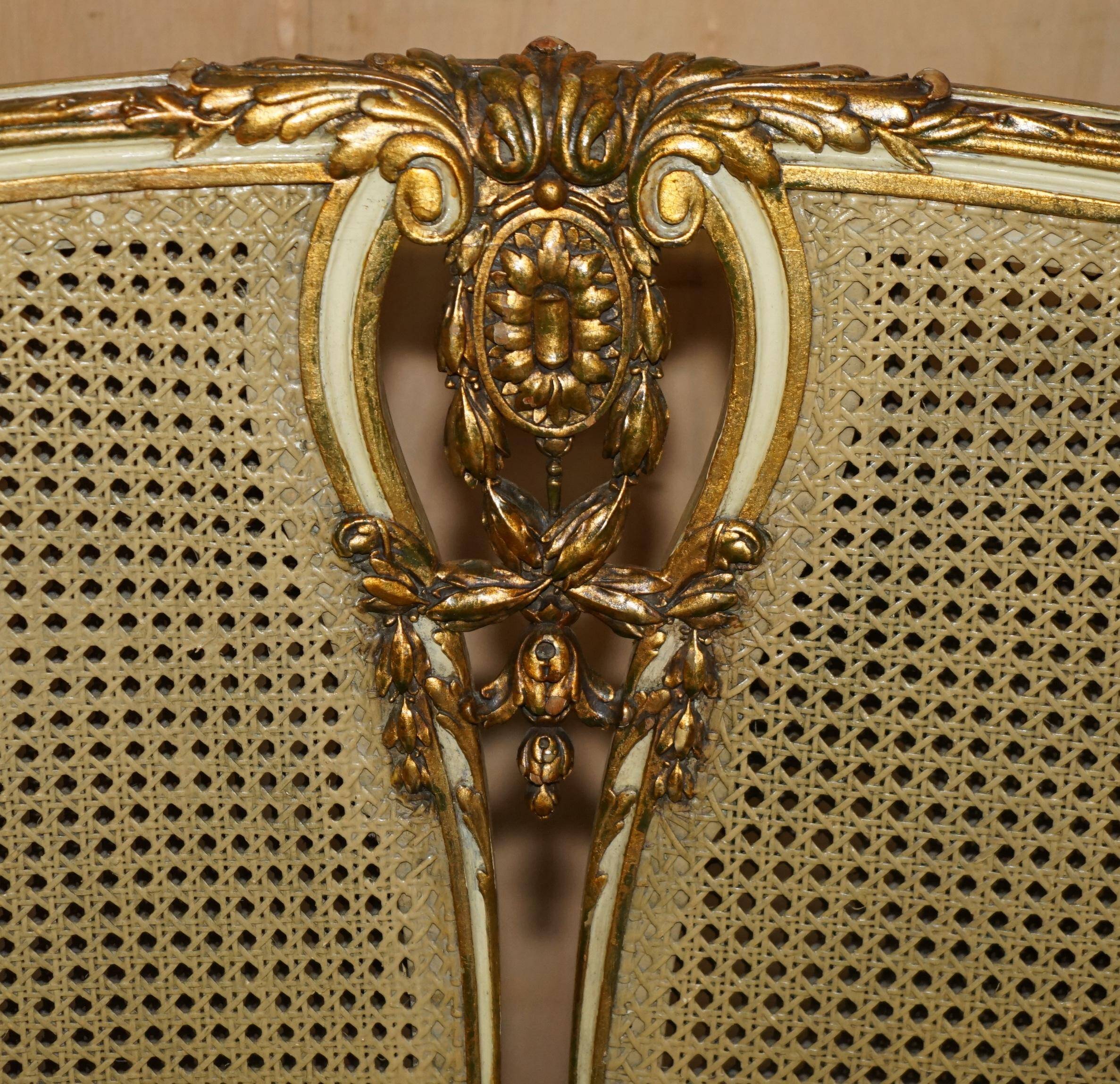 Louis XVI Bergère canapé in gilded wood with double caning