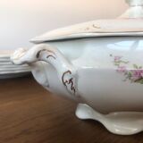 Romantic soup bowl