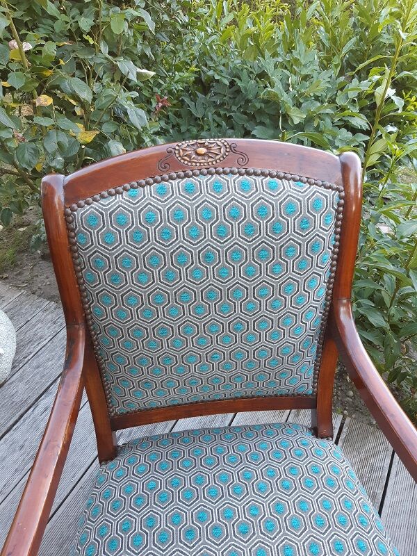 Pair of chairs restoration