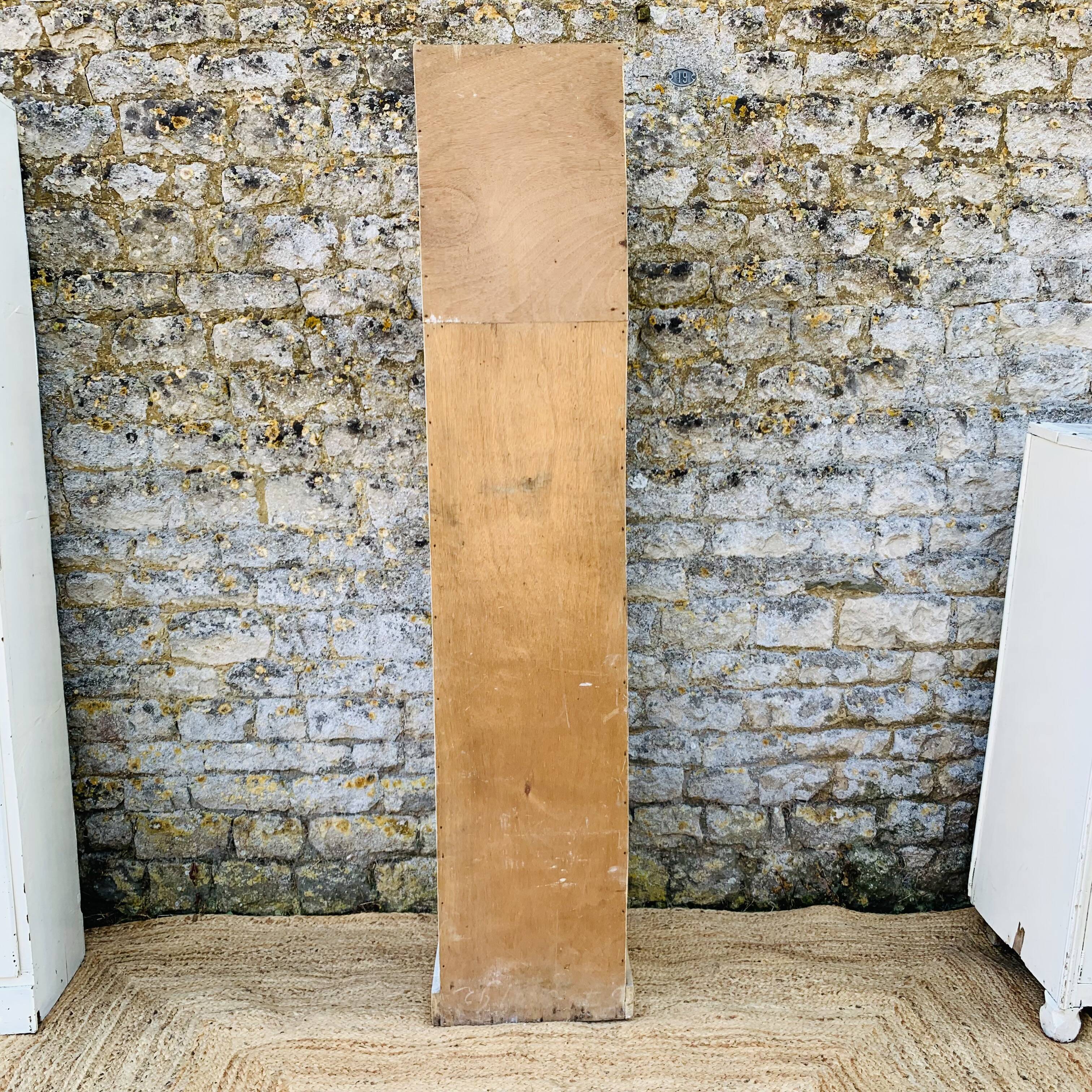 White cabinet - 1 door