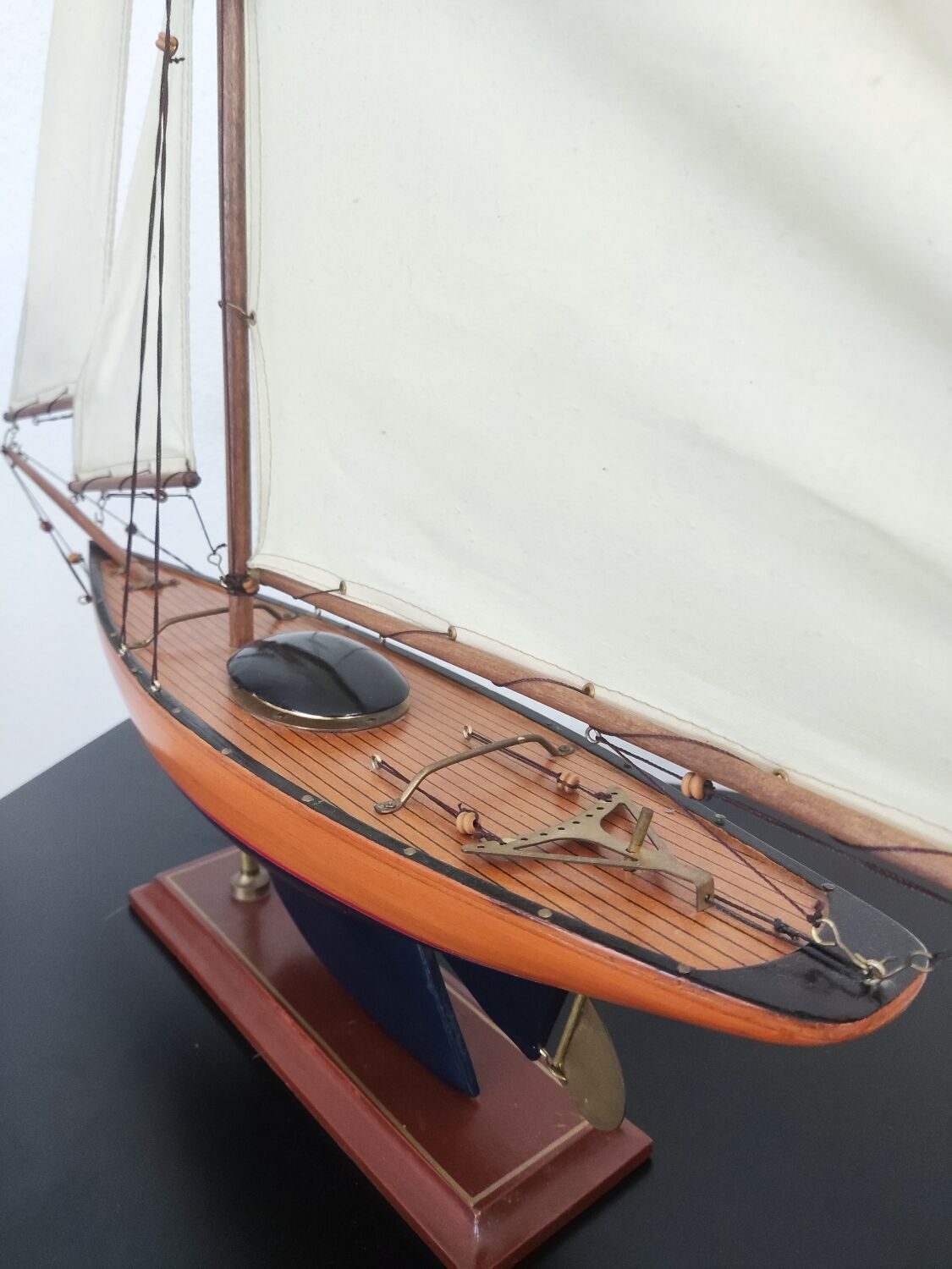 Model sailboat