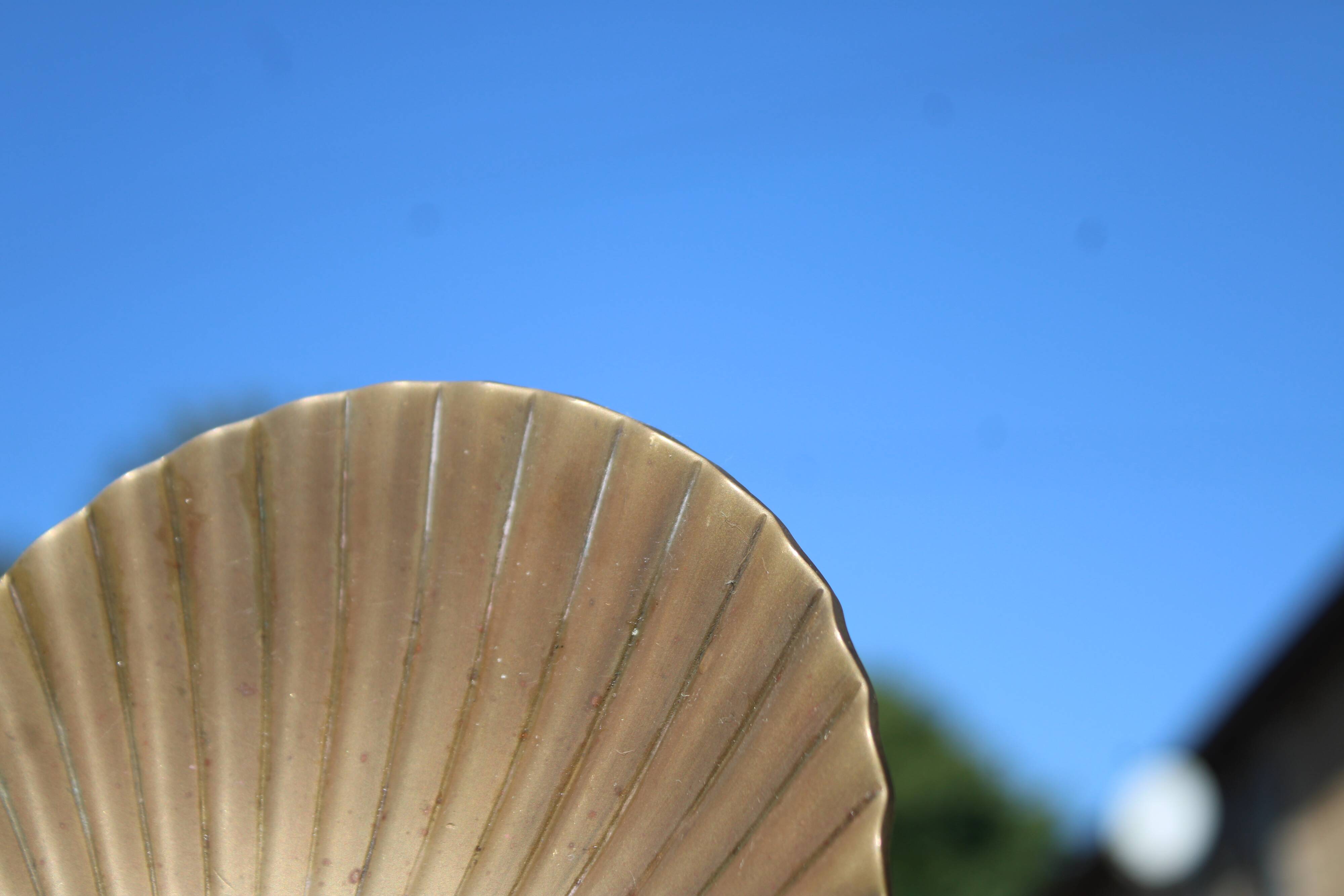 Vintage brass shell tray