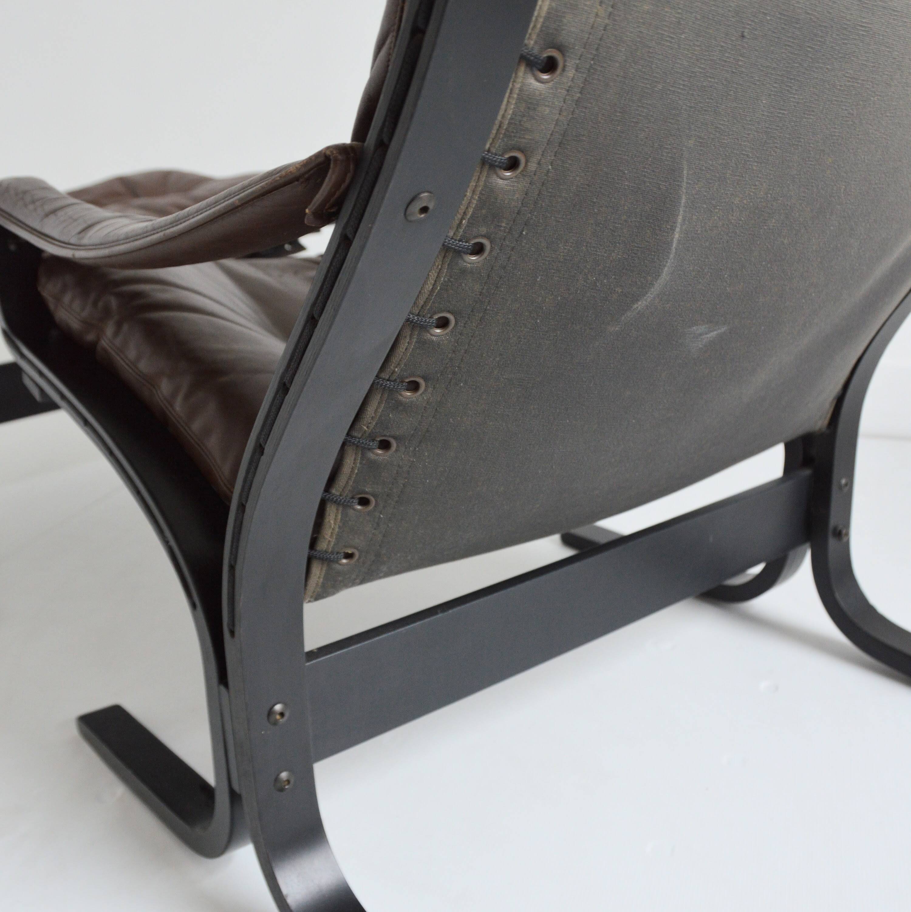 Siesta armchair with its ottoman by Ingmar Relling for Westnofa 1960s