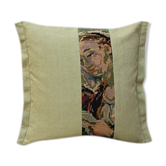 Coussin upcyclé "la pensive"