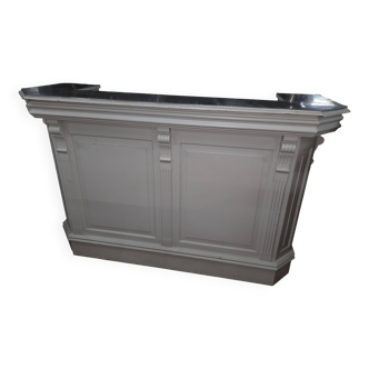 Bar / coffee counter in white patinated fir and zinc top