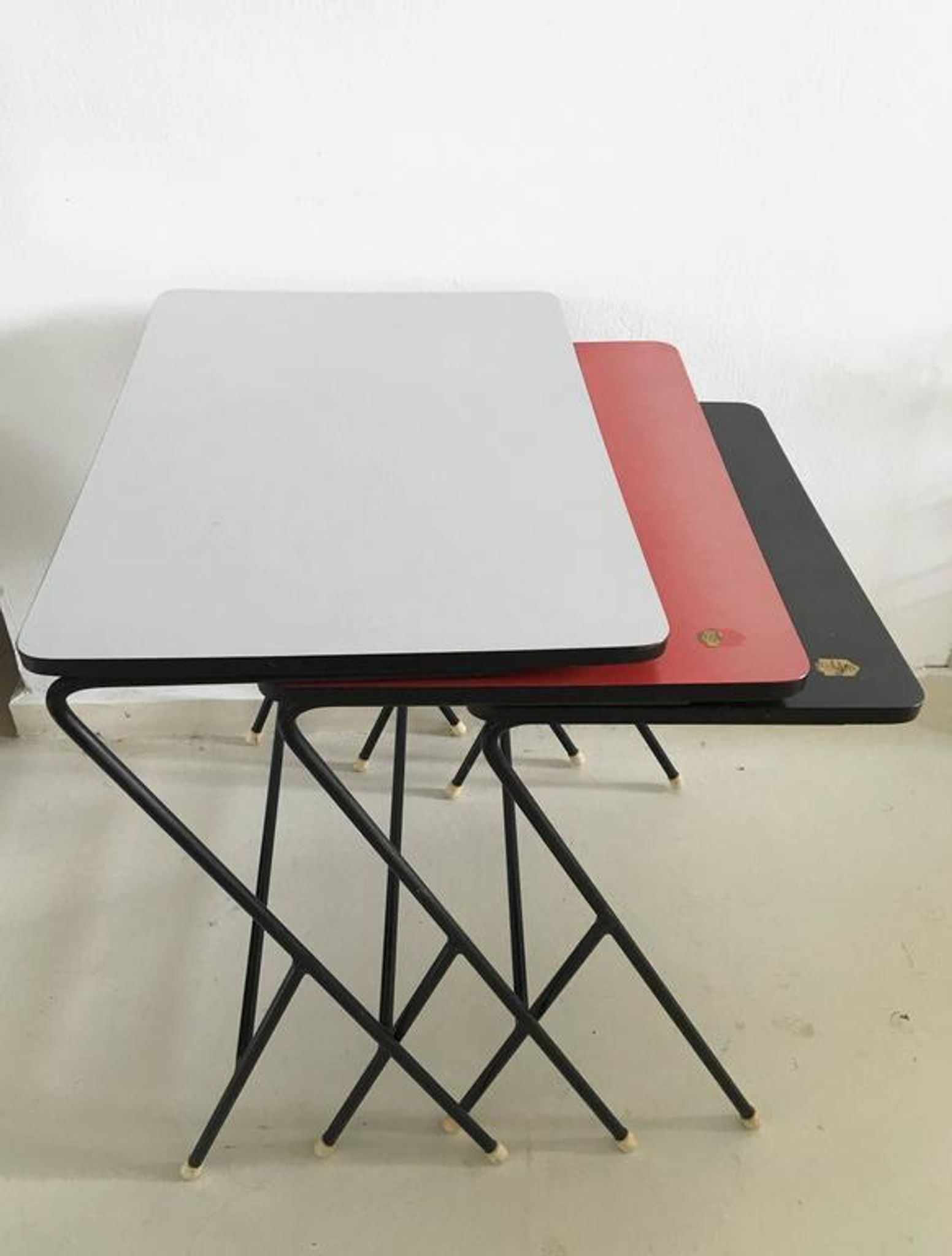 Ensemble de tables gigognes industrielles par Pilastro 1960s