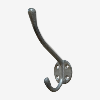 Patère ancienne