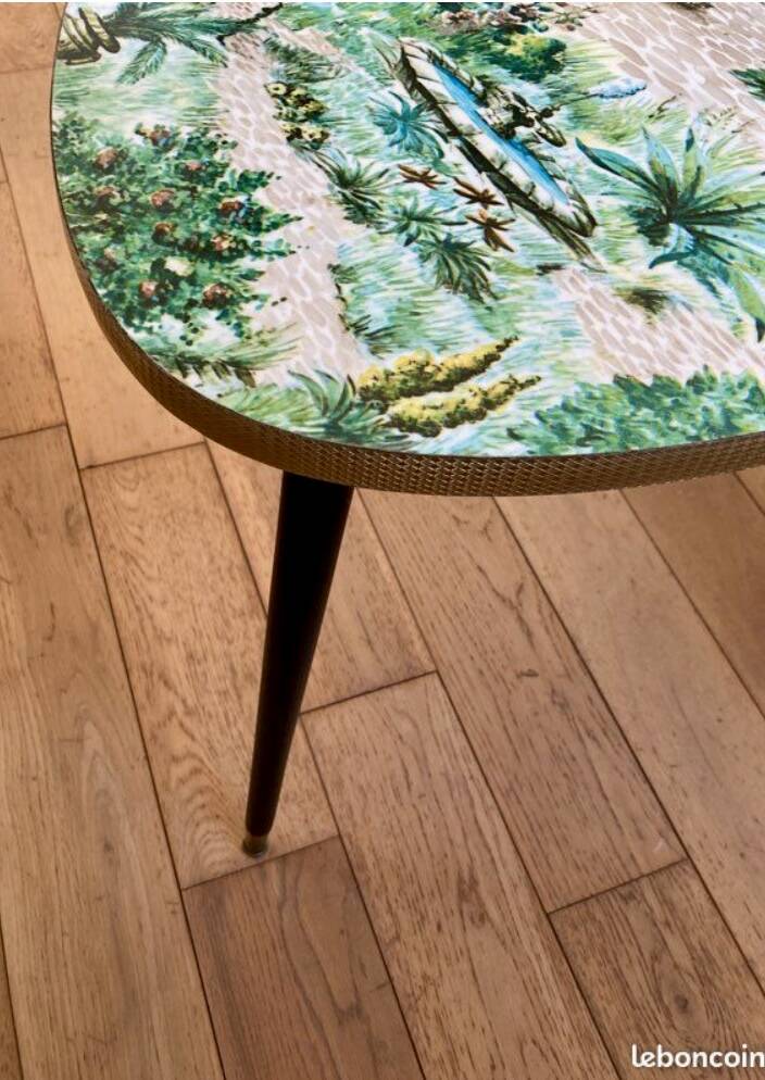 Tripod side table