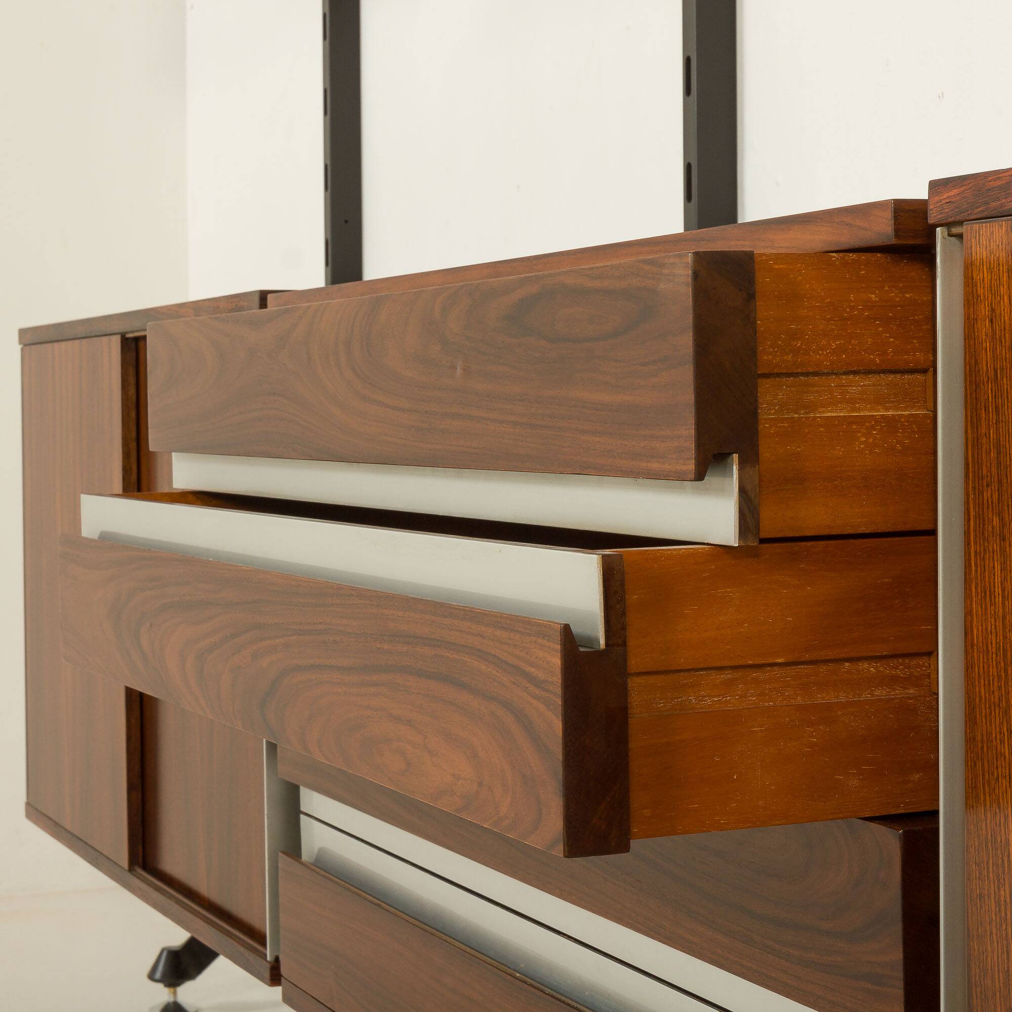 Ico Parisi rosewood wall unit for MIM, Italy 1960s