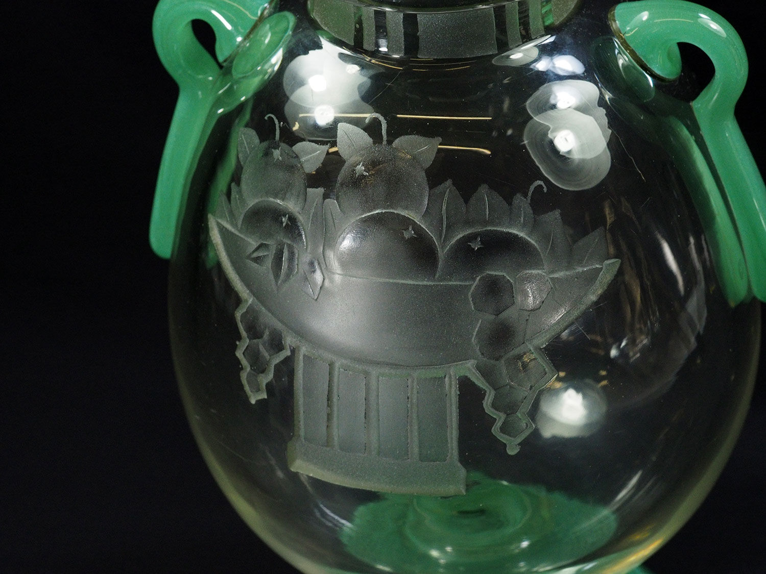 Charles Schneider art deco glass vase circa 1920