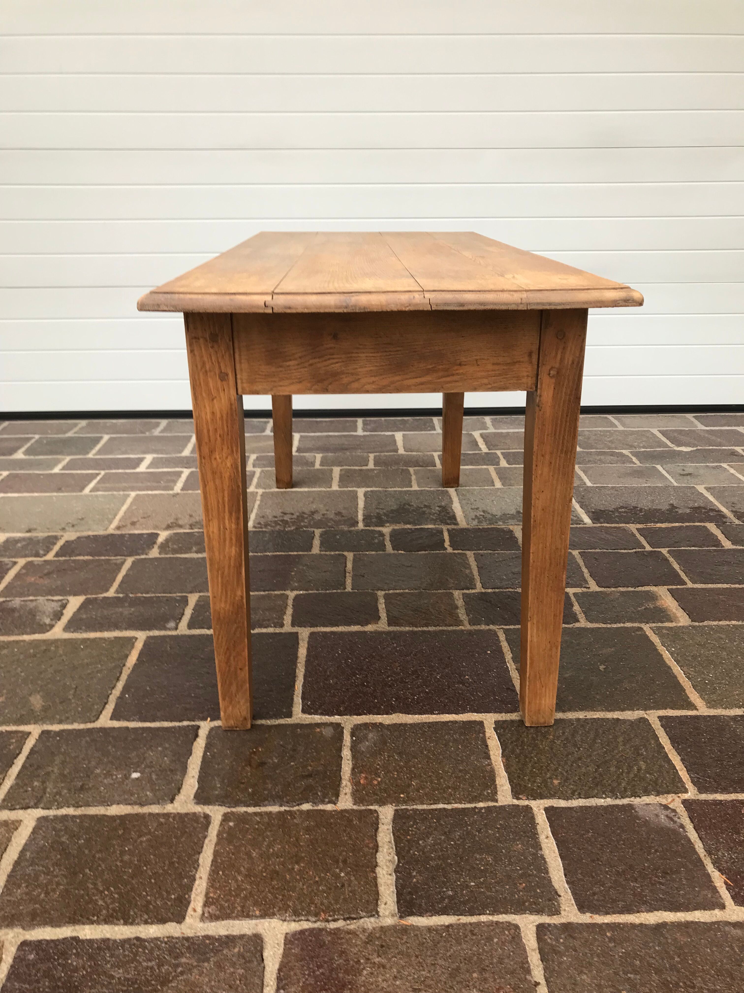 Farmhouse table
