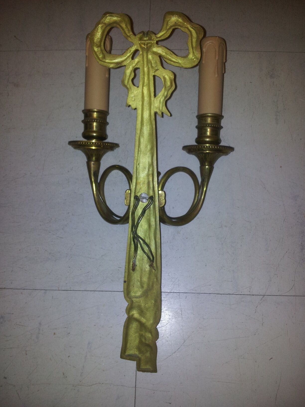 Bronze sconce