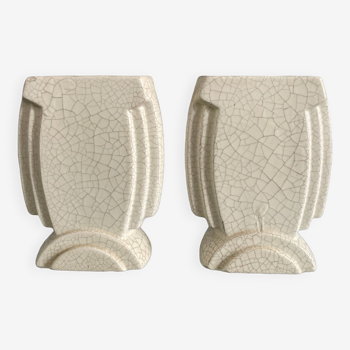 Cracked ceramic vases