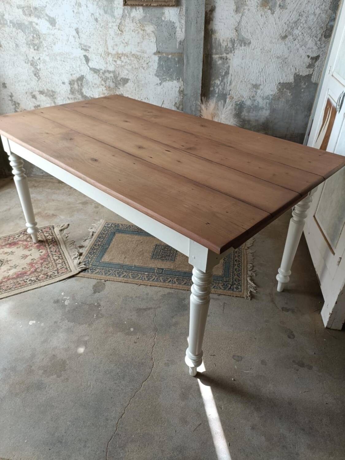 Farmhouse table