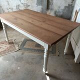 Farmhouse table