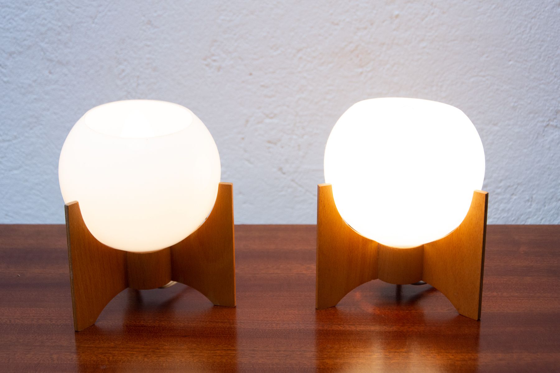 Table lamps Drevo Humpolec, Czechoslovakia, 1970