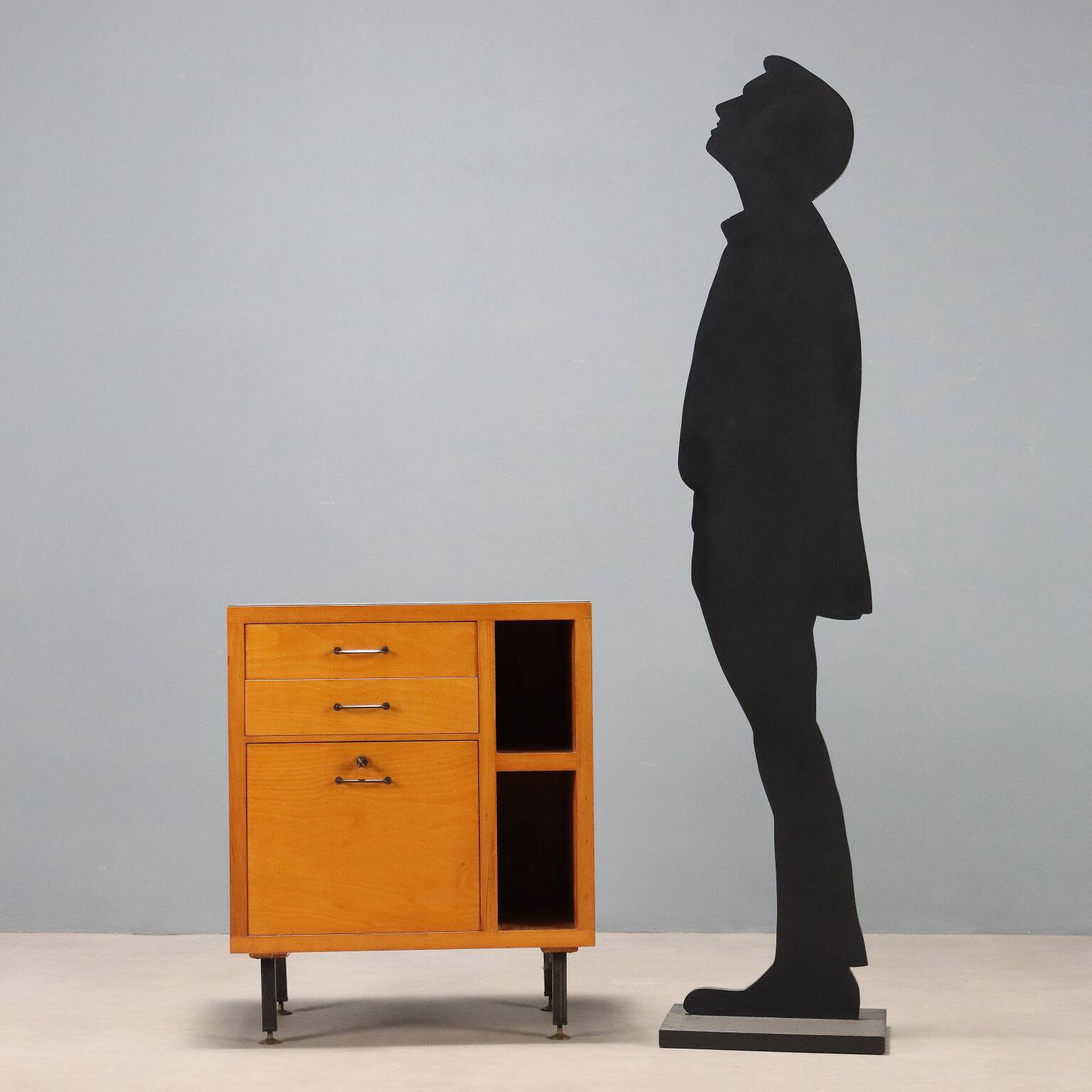 Small cabinet from the 1960s