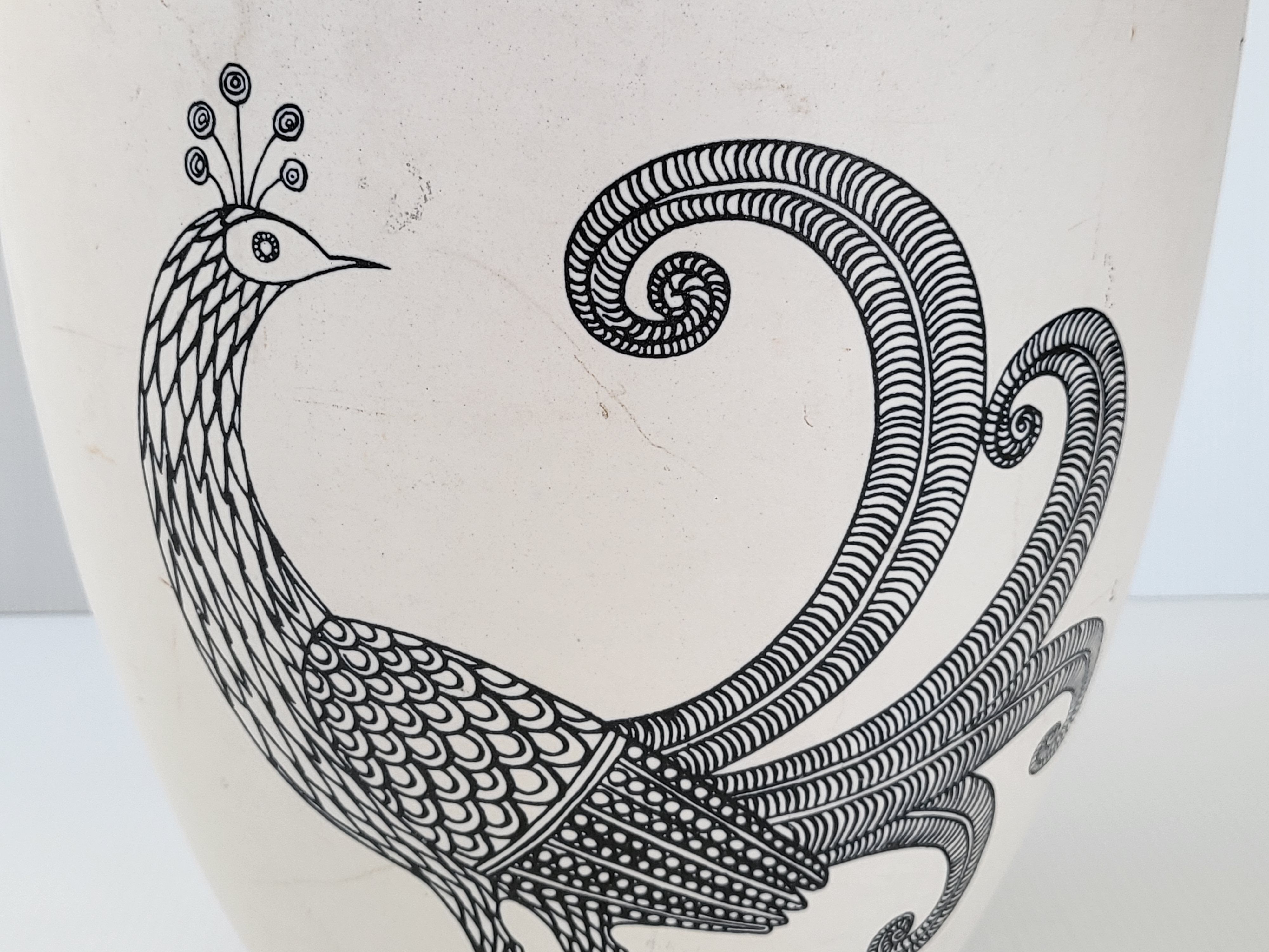 Vintage milet Sèvres peacock pot cover