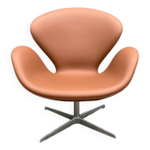 Fritz Hansen Swan chair by Arne Jacobsen in Cognac leather, NEW condition!!