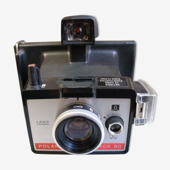 POLAROID camera