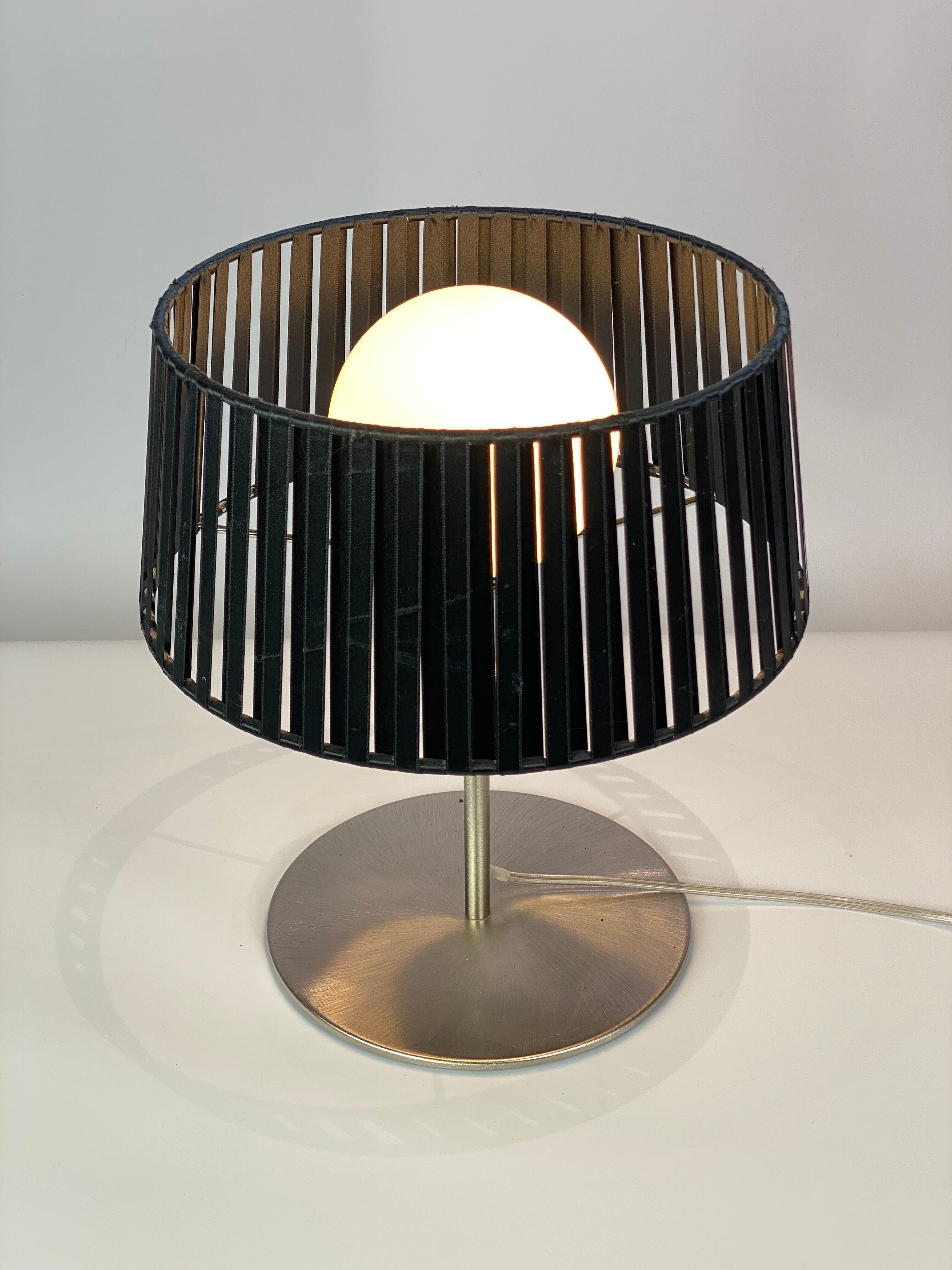 Table lamp, model Ribbon, of Italian design by Morosini from the 1980s