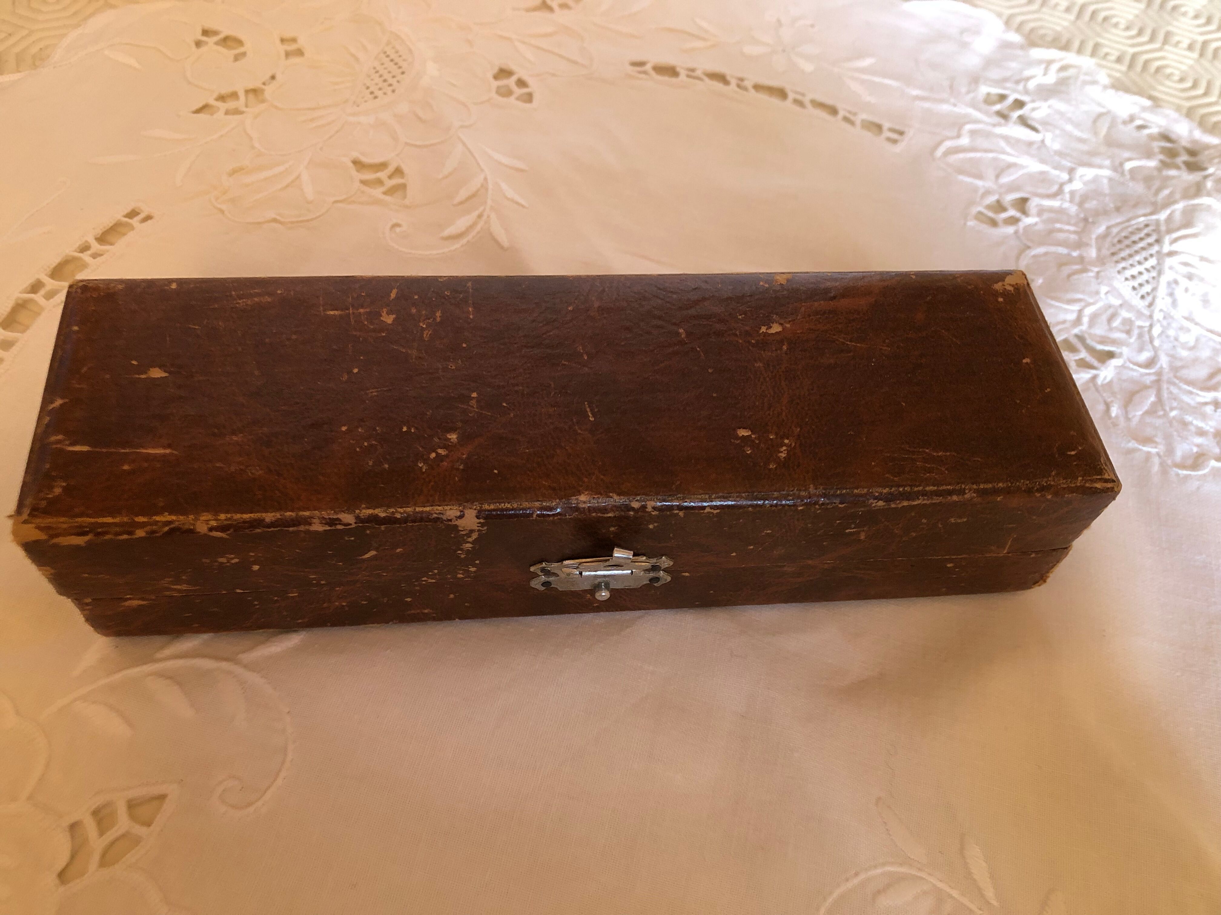 Silver metal sugar clamp