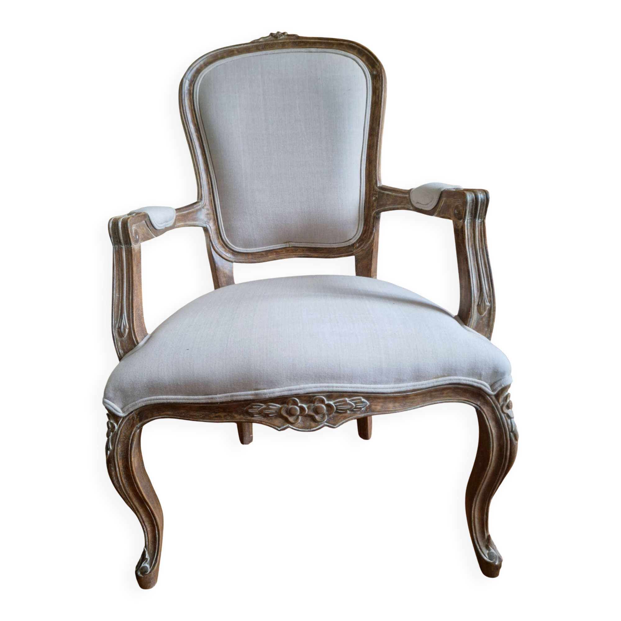 Louis XV cabriolet armchair in carved wood – 19th century – beige fabric