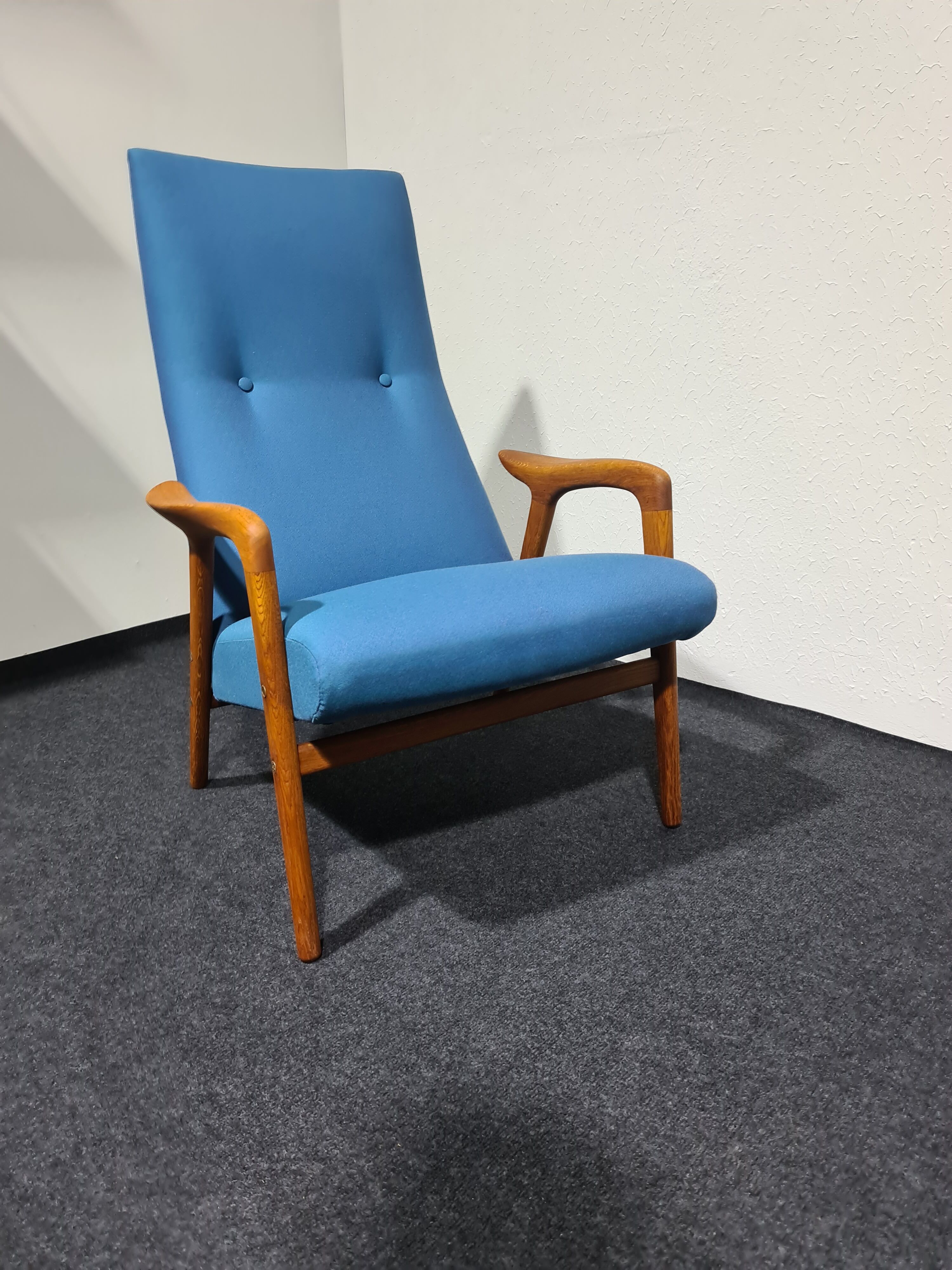 Fauteuil de salon d'Yves Ekstrom "Mingo"