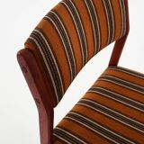 Ensemble de six chaises en teck, design danois, années 1970, production : Danemark