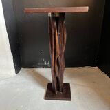 Wooden stelle