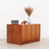 Teak cabinet, Danish design, 1970s, manufacturer: Denka