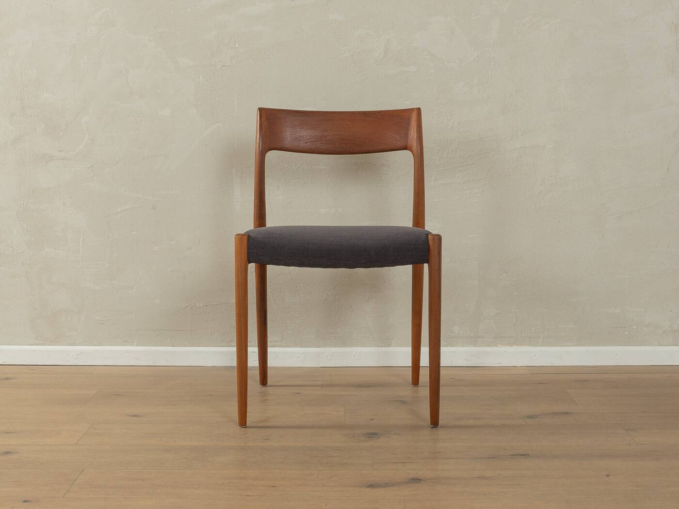 Model 77 Dining Chair by Niels O. Moller