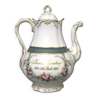 Grande théière en porcelaine allemande datée 1867. Cadeau d'anniversaire.