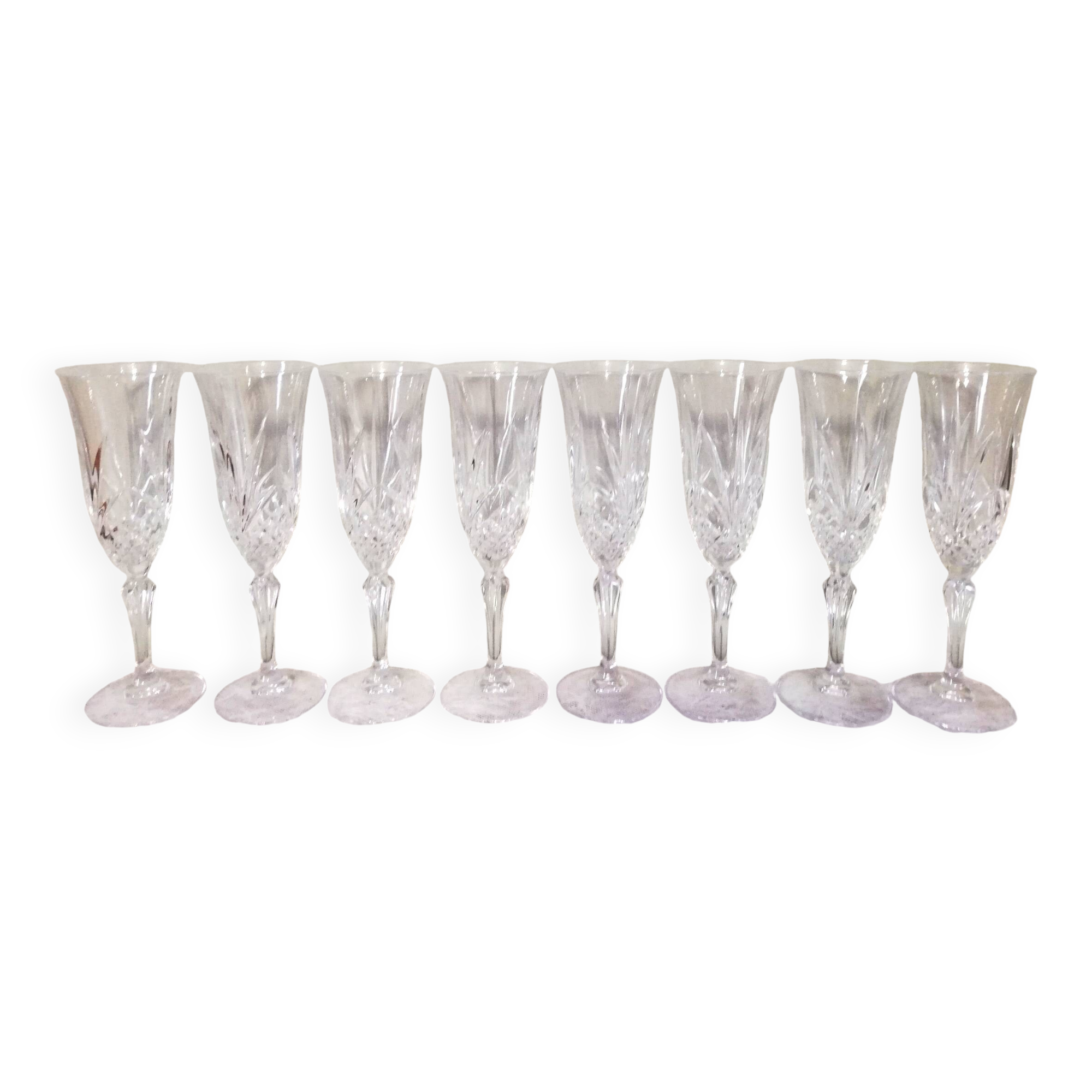 8 crystal champagne flutes