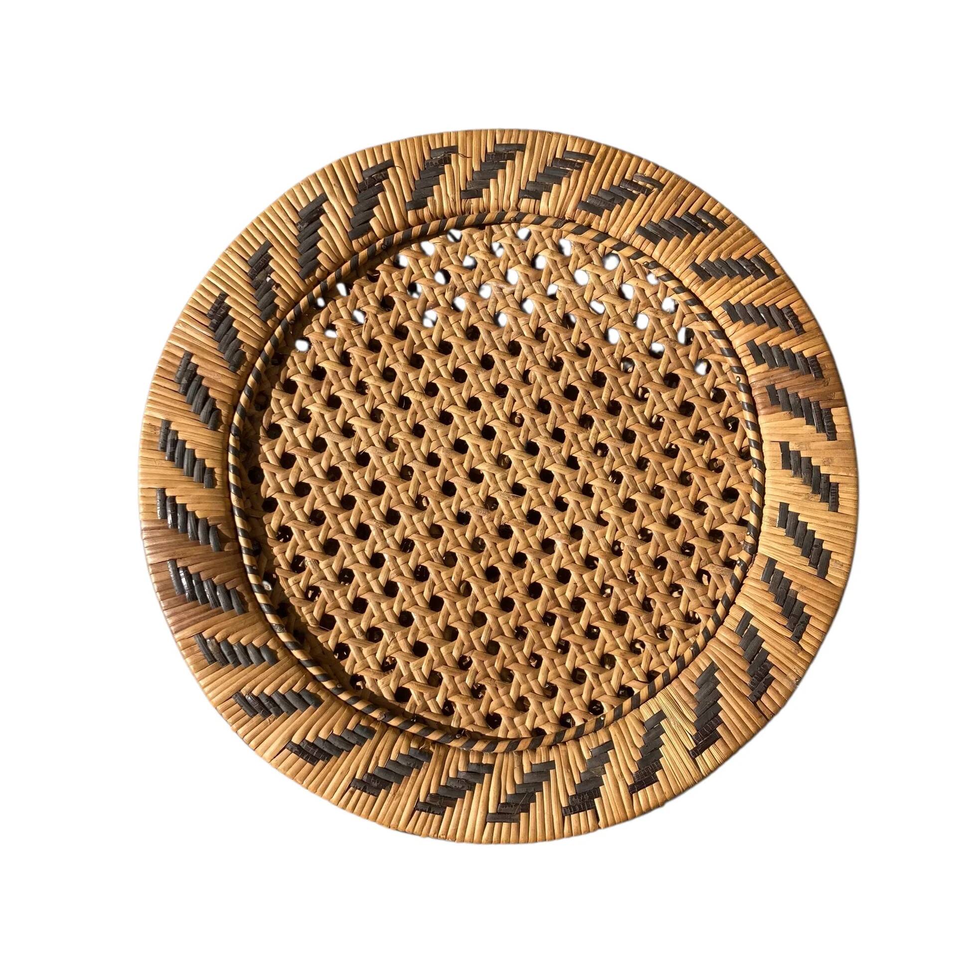 Vintage wicker and rattan stool from the 70s Emmanuelle.