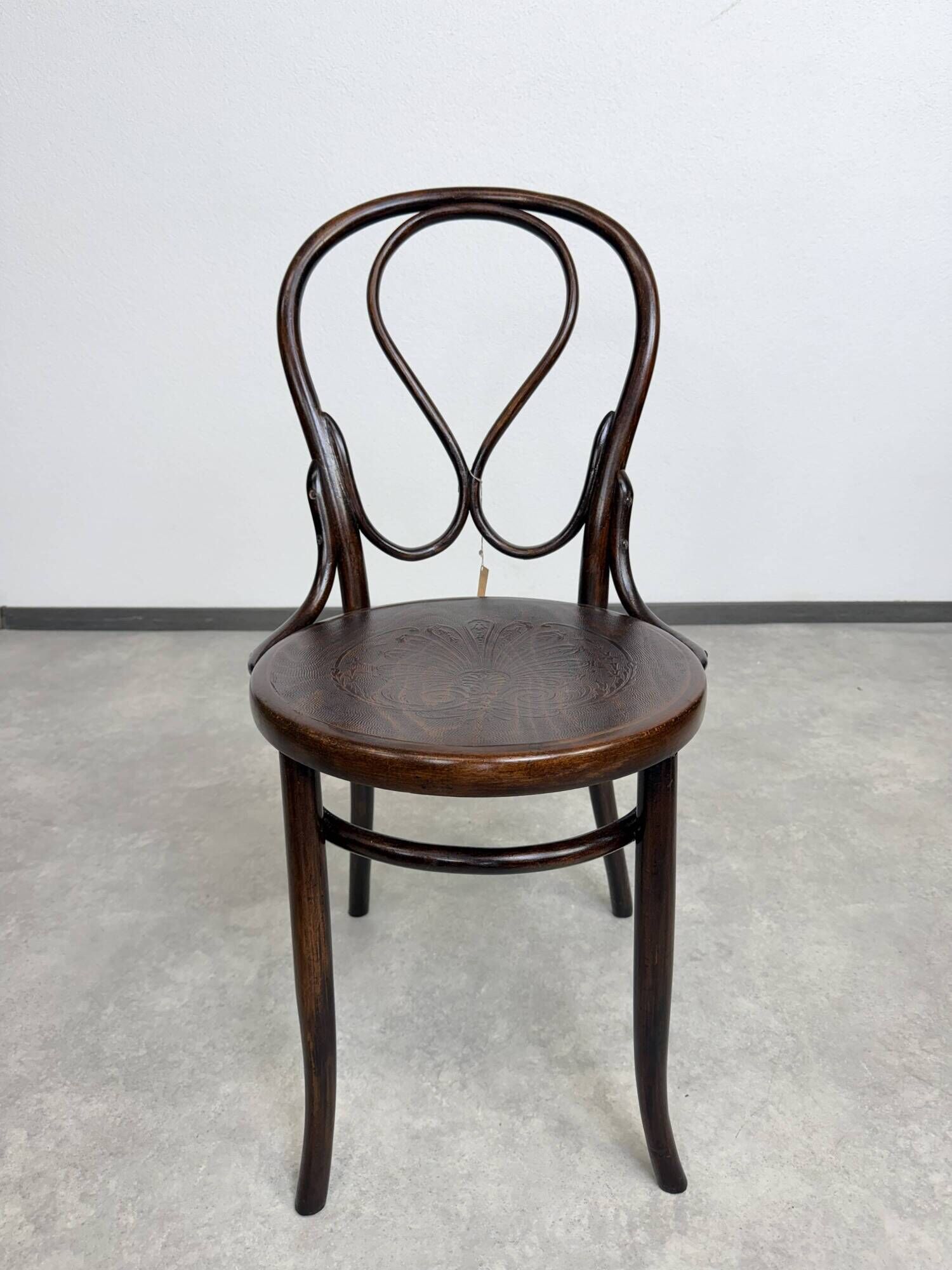 Bentwood dining chair by Thonet