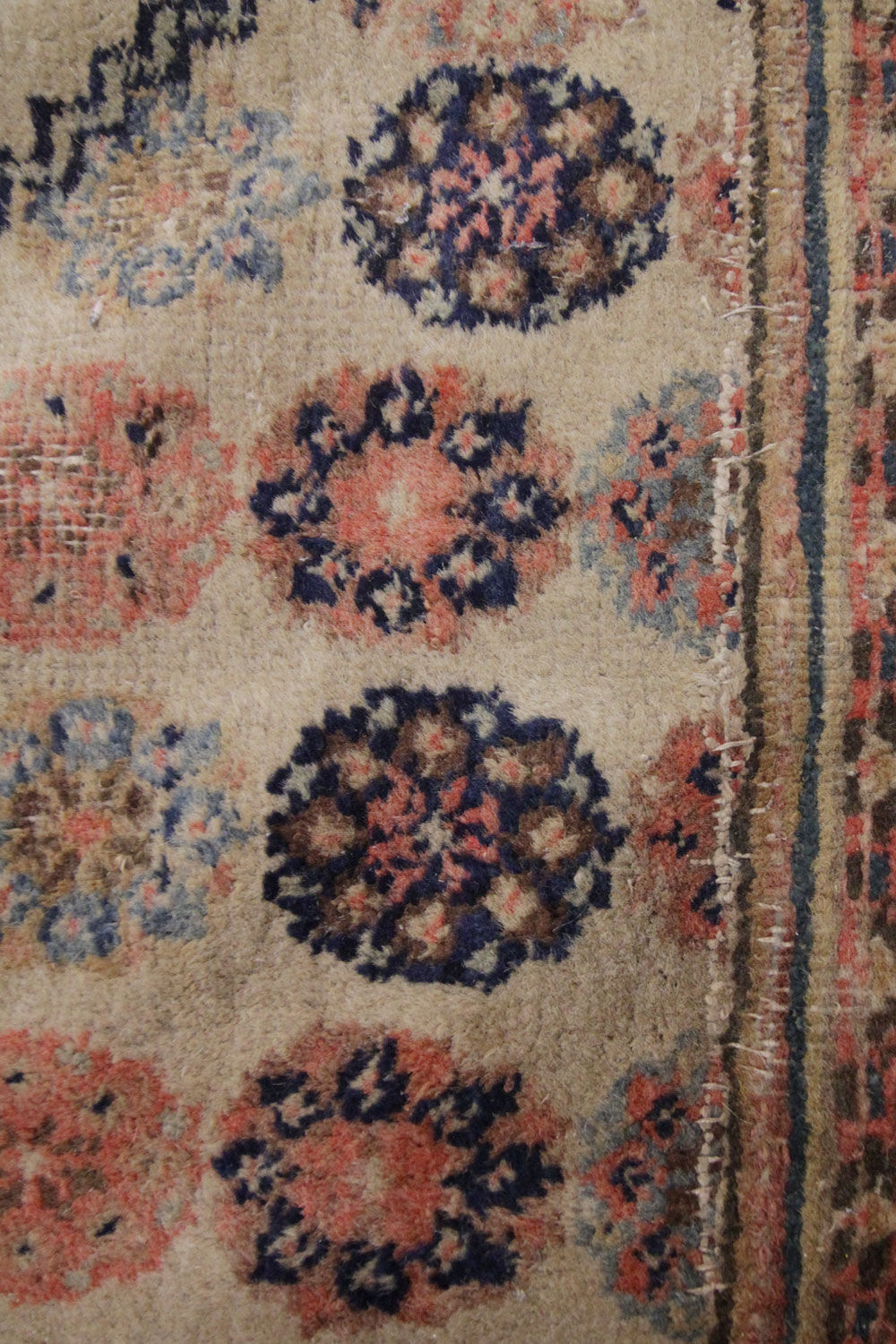 Antique Persian Carpet Handwoven Cream Wool Sarab Rug- 103x384cm